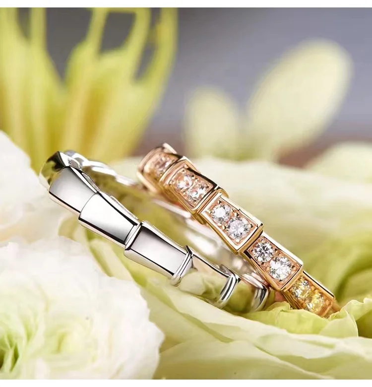 Luxury Crystal Thin Ring Vintage Joint Rose Gold Silver Color Engagement Rings For Women Men Couple Jewelry Female Wedding Ring, Picture shows
Luxury Crystal Thin Ring Vintage Joint Rose Gold Silver Color Engagement Rings For Women Men Couple Jewelry Female Wedding Ring, Picture shows