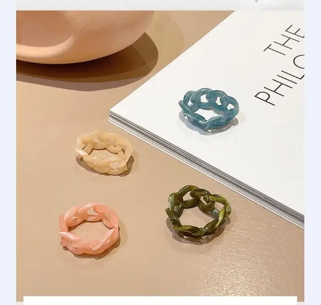 Ins style fashion personality simple design sense resin acrylic amber texture chain ring female
Ins style fashion personality simple design sense resin acrylic amber texture chain ring female