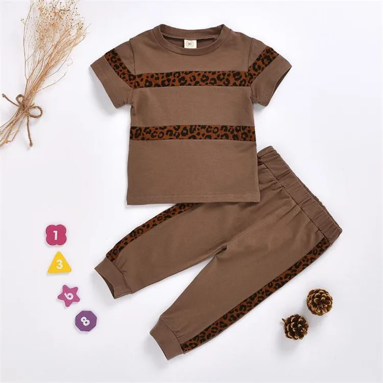 High Quality Cotton Leopard Enfalac Kids Clothes Crew Neck Two Piece Sets Short Sleeve Girls Stacked Pants Set, 2 colors
High Quality Cotton Leopard Enfalac Kids Clothes Crew Neck Two Piece Sets Short Sleeve Girls Stacked Pants Set, 2 colors