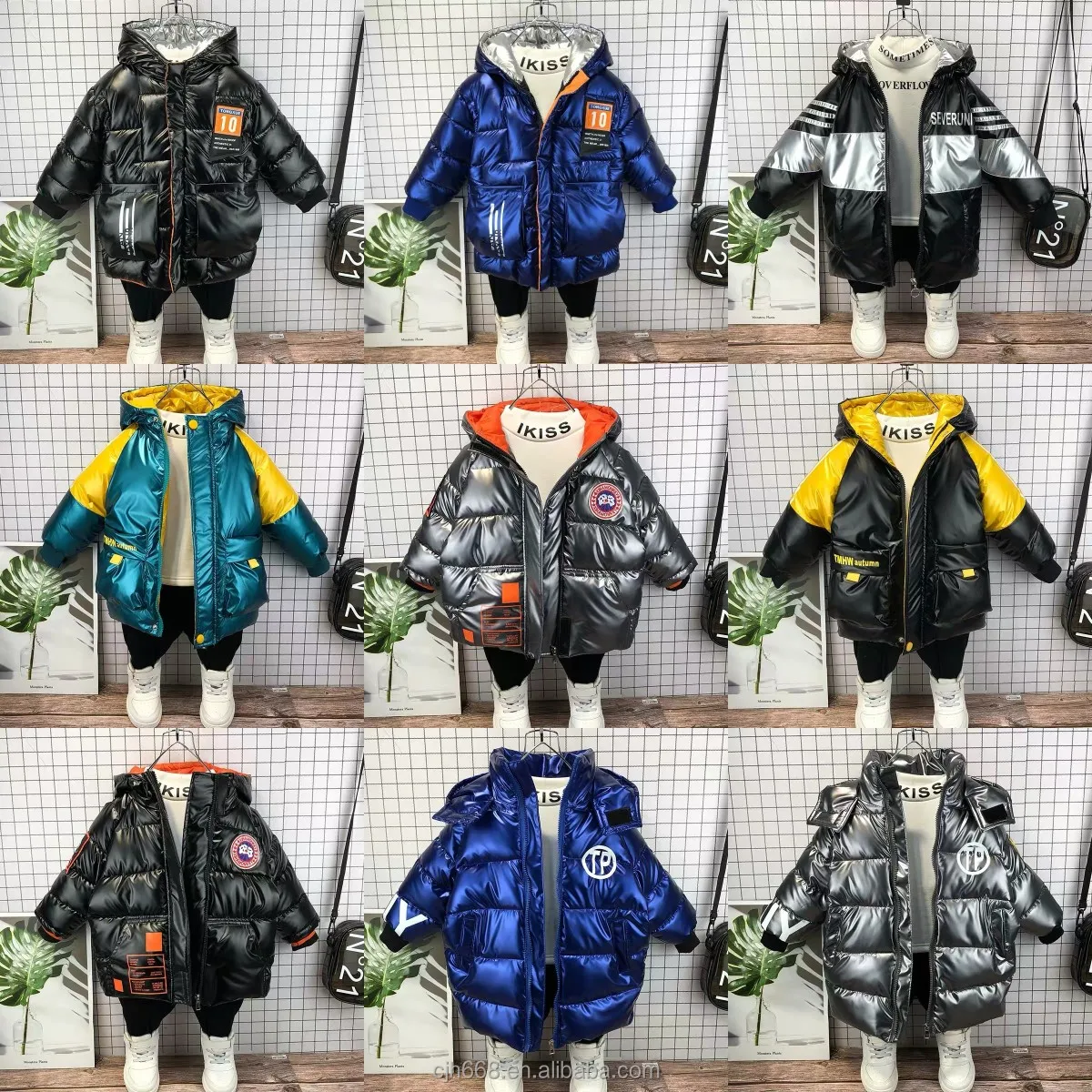 Low price promotion girl winter jacket foam sleeves simple coat bread jacket heavy down jacket children factory wholesale
Low price promotion girl winter jacket foam sleeves simple coat bread jacket heavy down jacket children factory wholesale