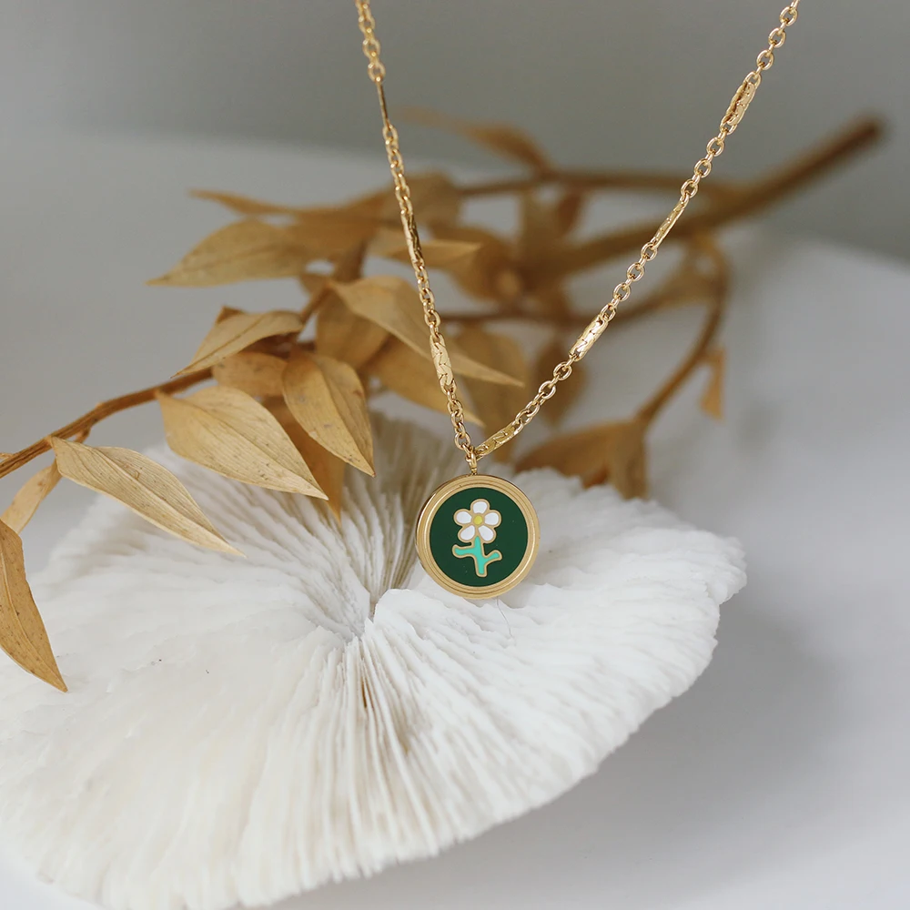 Vintage Green Enamel Flower Stainless Steel Coin Cute Oil Dripping Pendant Necklace For Women Spring Floral Jewelry 
Vintage Green Enamel Flower Stainless Steel Coin Cute Oil Dripping Pendant Necklace For Women Spring Floral Jewelry