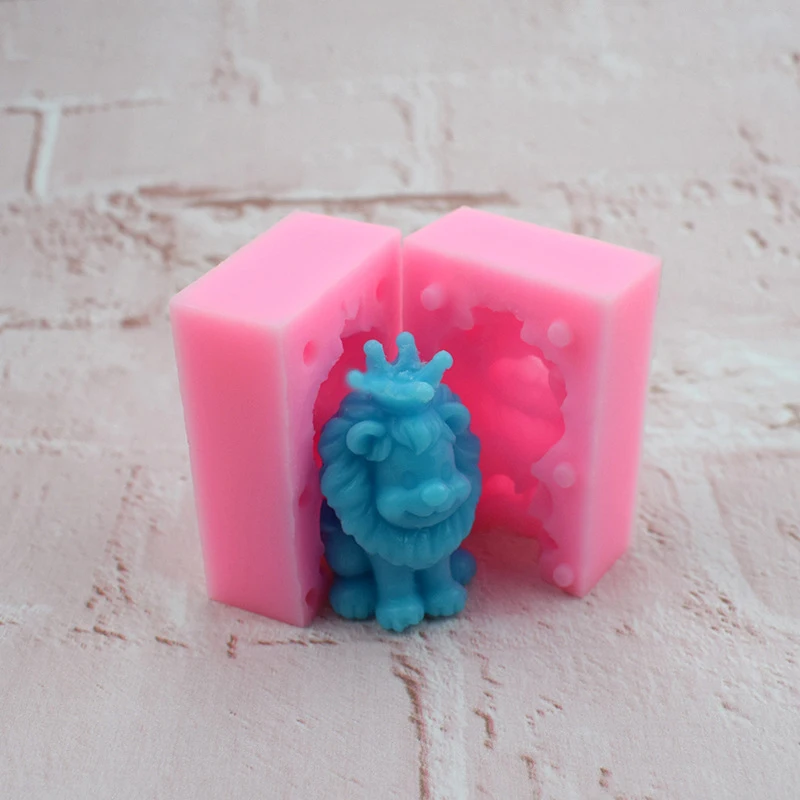Cake Molds Kitchen Biscuit Cookie Soap Cake Decoration Tools 3D Lion candle mould Animal Shape Silicone Form Fondant, As photo
Cake Molds Kitchen Biscuit Cookie Soap Cake Decoration Tools 3D Lion candle mould Animal Shape Silicone Form Fondant, As photo