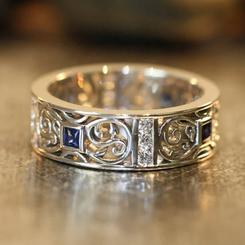 New Desgin Vintage Jewelry Dainty Hollow Pattern Carved Rings For Men Fashion Hot Selling Hip Hop Punk Blue Zircon Finger Ring
New Desgin Vintage Jewelry Dainty Hollow Pattern Carved Rings For Men Fashion Hot Selling Hip Hop Punk Blue Zircon Finger Ring