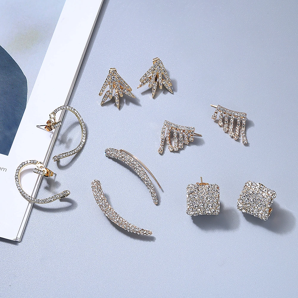 Designer Earrings Exaggerated Full Diamond Geometric Stud Earrings Luxury Rhinestone Earrings Fashion Jewelry Accessories Women
Designer Earrings Exaggerated Full Diamond Geometric Stud Earrings Luxury Rhinestone Earrings Fashion Jewelry Accessories Women