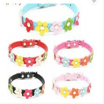 Cartoon Lovely Pet Dog Collar Nylon Flower Necklace Collar With Brilliant Colors for Decoration Pet Supplies For Small Dogs Pet
Cartoon Lovely Pet Dog Collar Nylon Flower Necklace Collar With Brilliant Colors for Decoration Pet Supplies For Small Dogs Pet