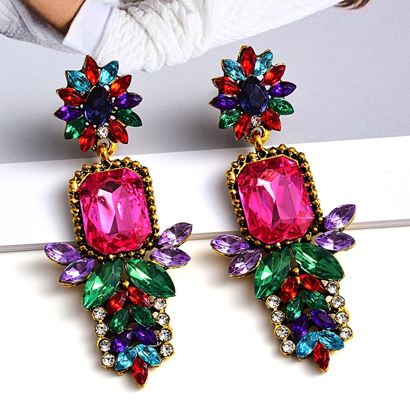 Kaimei 2021 New Design High Quality Metal Pink Crystal Long Drop Earrings Fashion Rhinestones Dangle Earrings For Women 2020, Many colors fyi
Kaimei 2021 New Design High Quality Metal Pink Crystal Long Drop Earrings Fashion Rhinestones Dangle Earrings For Women 2020, Many colors fyi