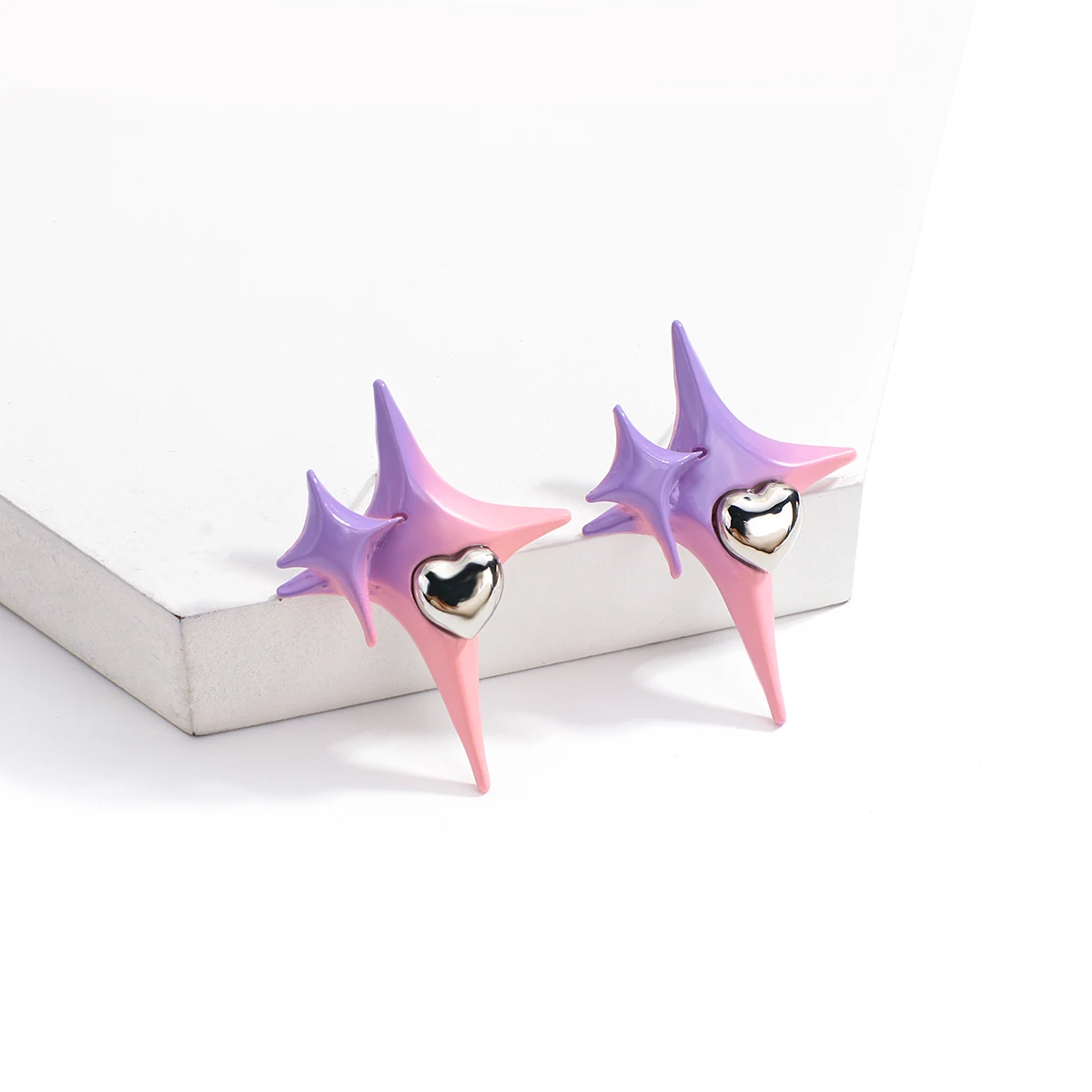 Best Selling Colorful Five-pointed Star Spray Heart Alloy Stud Earrings Women Trendy Jewelry Custom Fashion Aretes
Best Selling Colorful Five-pointed Star Spray Heart Alloy Stud Earrings Women Trendy Jewelry Custom Fashion Aretes
