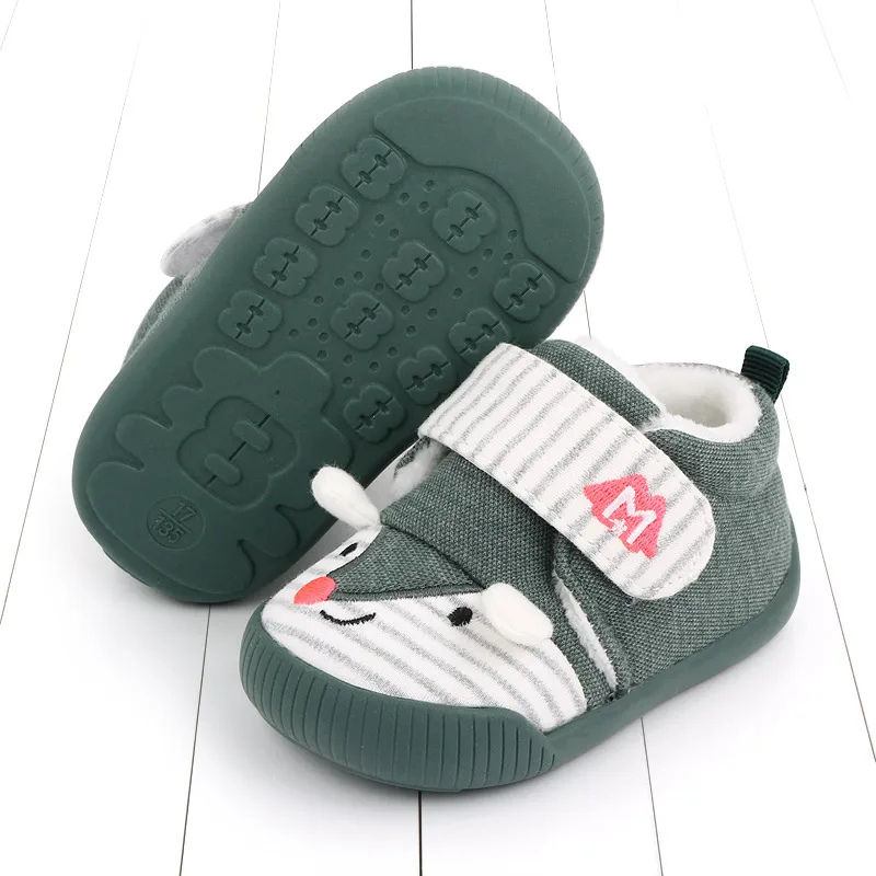 Warm Cute Animal Print Cotton Baby Shoes New Born Baby Walking Shoes Unisex supplier