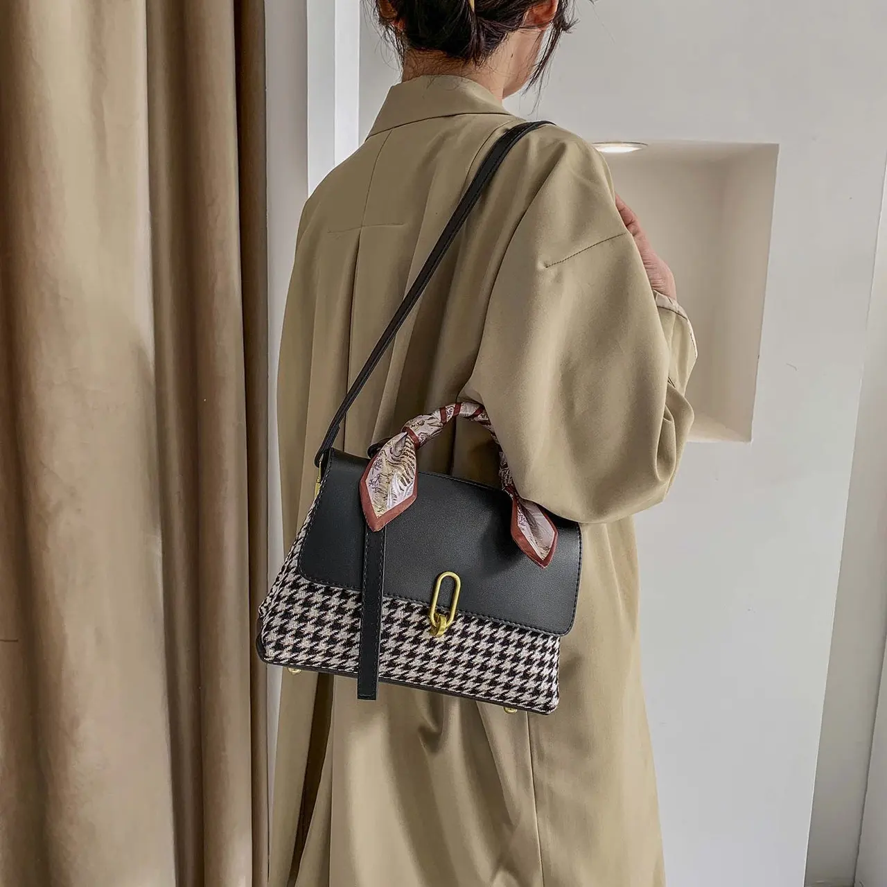 Designer Hand Bags Purse Luxury Ladies Famous Women Brand Handbags For Female 2021, Customizable
Designer Hand Bags Purse Luxury Ladies Famous Women Brand Handbags For Female 2021, Customizable