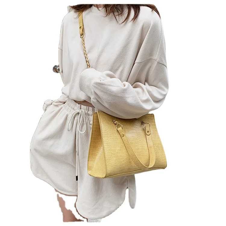Popular Luxury ladies desiner leather bag crossbody tote shandbags for women, Yellow purple black white
Popular Luxury ladies desiner leather bag crossbody tote shandbags for women, Yellow purple black white