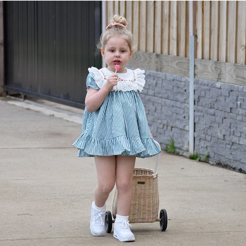 Short sleeve casual stripes flower embroidered 2020 summer baby girls dress, Multi colour options
Short sleeve casual stripes flower embroidered 2020 summer baby girls dress, Multi colour options