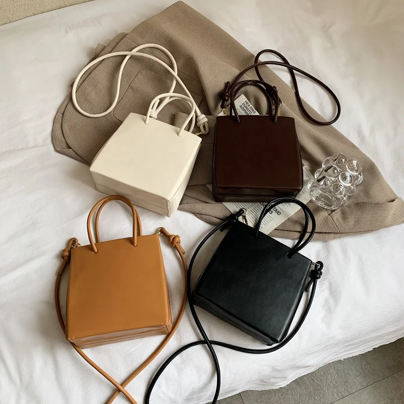 Wholesale New Purses And Ladies Purses Crossbody Leather Bag Square Large Tote Bag
Wholesale New Purses And Ladies Purses Crossbody Leather Bag Square Large Tote Bag