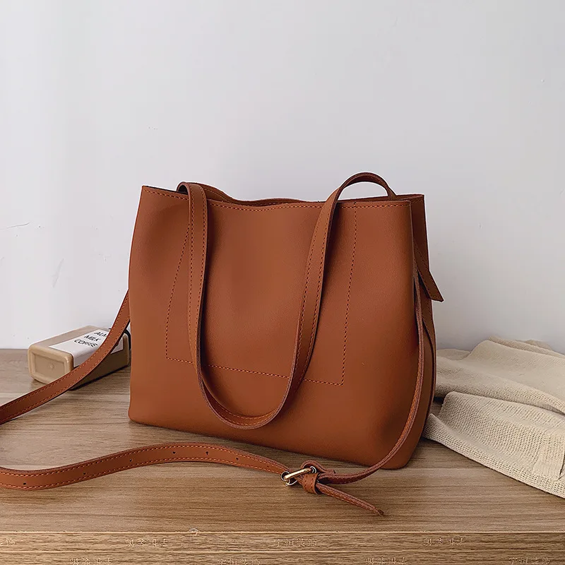 Wholesale PU Casual Large Capacity Totes Designer Handbags Luxury Leather Women Simple Bucket Bag Shoulder Messenger Bag
Wholesale PU Casual Large Capacity Totes Designer Handbags Luxury Leather Women Simple Bucket Bag Shoulder Messenger Bag