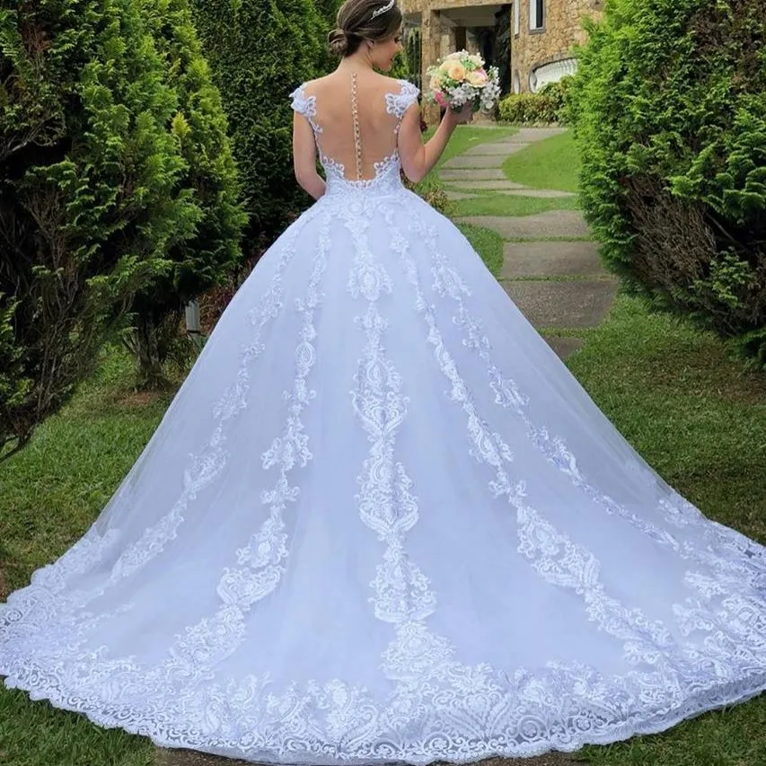 2021 New Fashion high quality custom slim mermaid white party fabrics lace wedding dress bridal gowns 
2021 New Fashion high quality custom slim mermaid white party fabrics lace wedding dress bridal gowns