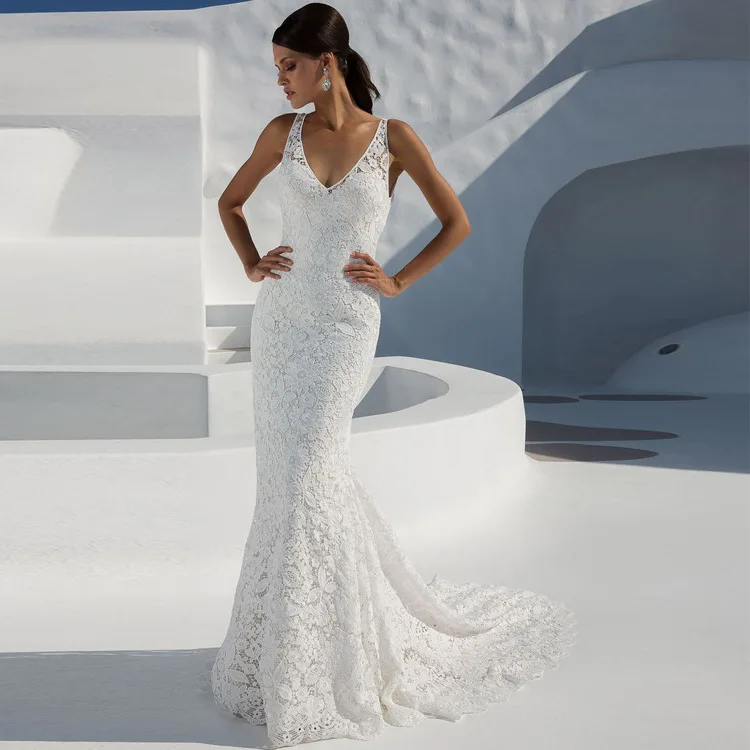 European and American fashion dress long skirt lace halter deep V sexy party evening dress
European and American fashion dress long skirt lace halter deep V sexy party evening dress