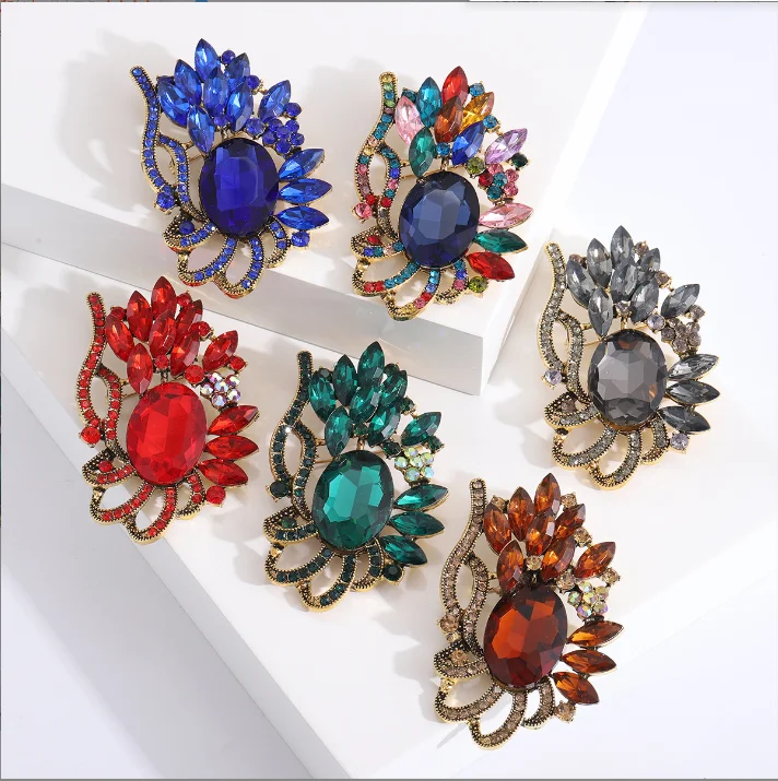 Vintage Colored crystal gemstone glass brooch for Women Large Brooch Pin Fashion Dress Coat Accessories Cute Jewelry
Vintage Colored crystal gemstone glass brooch for Women Large Brooch Pin Fashion Dress Coat Accessories Cute Jewelry