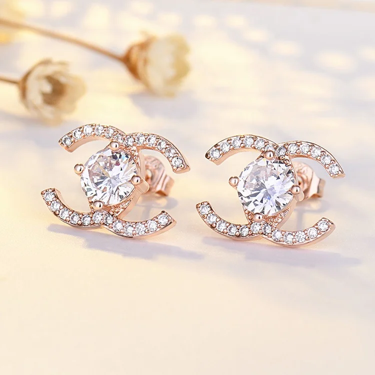 Designer Jewelry Luxury Earrings Brand Original By Hand Trendy Jewelry Letter Stud Earrings, As pictures
Designer Jewelry Luxury Earrings Brand Original By Hand Trendy Jewelry Letter Stud Earrings, As pictures