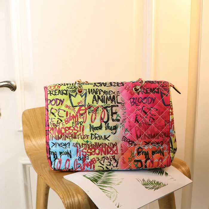 2021 Factory Wholesale Purse Handbags for Women Graffiti Bags Ladies Handbags on Sale Designer Handbags, 4 colors
2021 Factory Wholesale Purse Handbags for Women Graffiti Bags Ladies Handbags on Sale Designer Handbags, 4 colors
