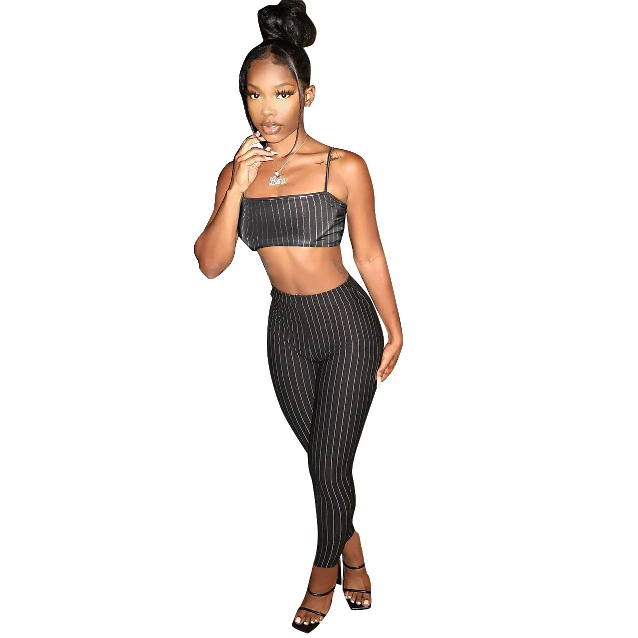 2021 Hot sale new style comfortable rest striped suspenders and trousers white two piece set custom two piece set, Picture color
2021 Hot sale new style comfortable rest striped suspenders and trousers white two piece set custom two piece set, Picture color