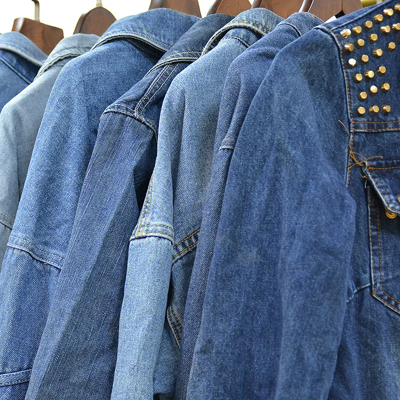 low price wholesale high quality second-hand clothes women's fashion good-looking used denim jacket, Mixed color
low price wholesale high quality second-hand clothes women's fashion good-looking used denim jacket, Mixed color