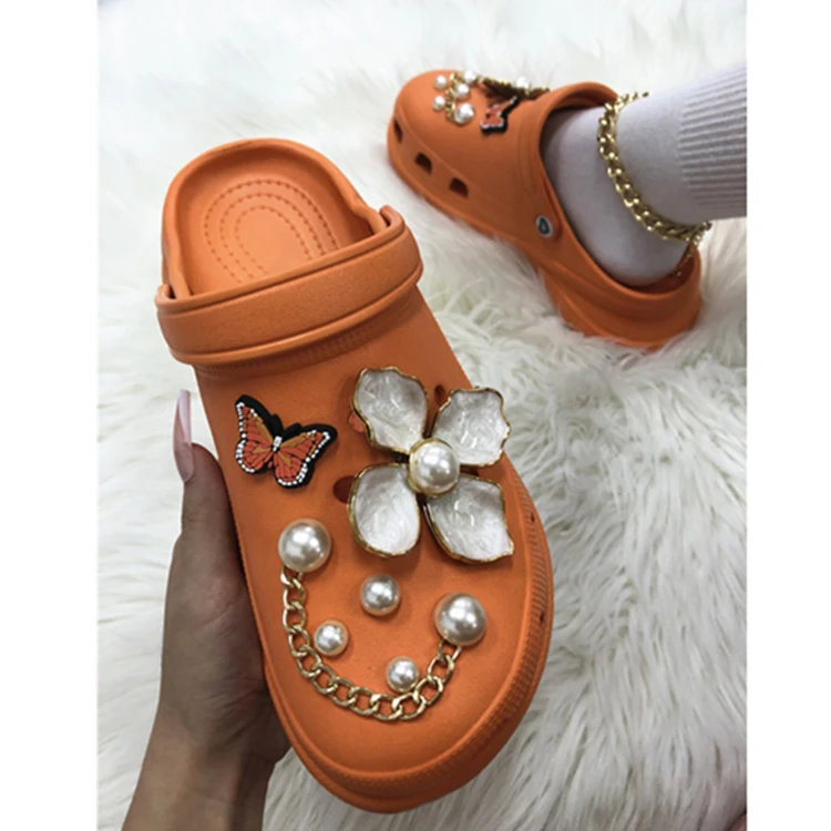 Winter fashion high heels fancy female shoes platform fur slippers for women slides women's clogs garden slippers, Customized color
Winter fashion high heels fancy female shoes platform fur slippers for women slides women's clogs garden slippers, Customized color