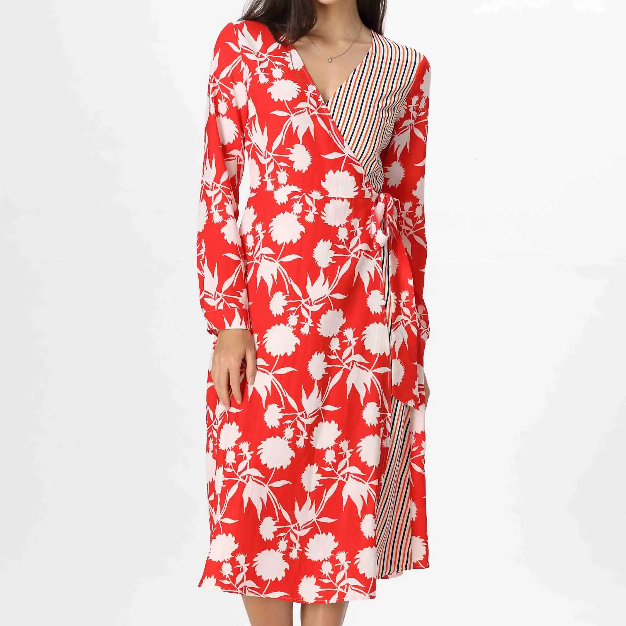 Fashion Ladies Leaf Printed Long Sleeve Midi Wrap Dress, As picture color or customized color,provide color swatches
Fashion Ladies Leaf Printed Long Sleeve Midi Wrap Dress, As picture color or customized color,provide color swatches