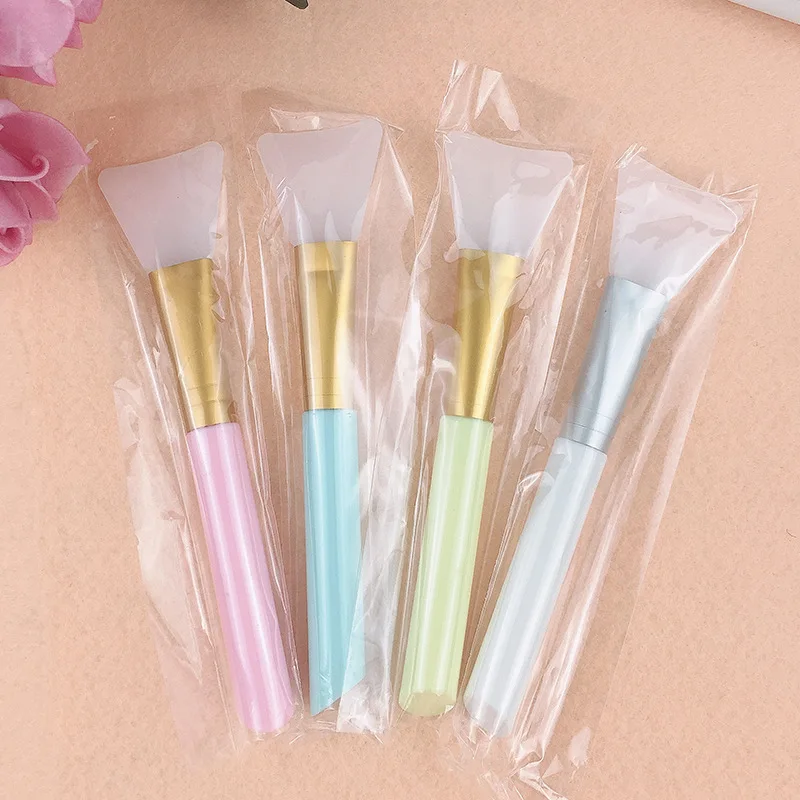 Wholesales cosmetic makeup tool DIY facial mask applicator brush soft silicone face mask brush 12g
Wholesales cosmetic makeup tool DIY facial mask applicator brush soft silicone face mask brush 12g