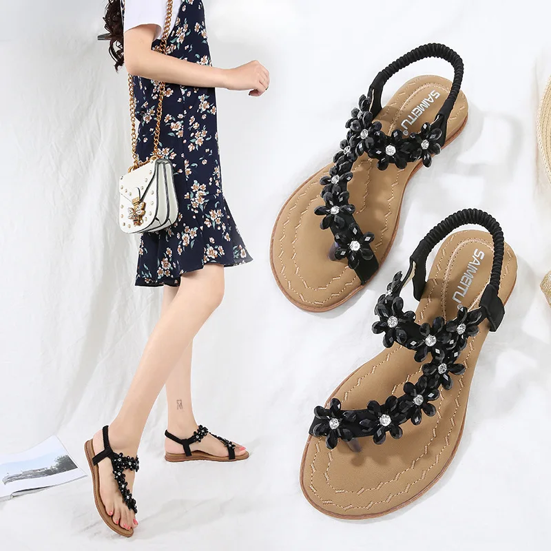 New Flat Bottom 6 Leaf Flower Point Diamond Sandals Women Summer Slippers Flip Flops, Same as picture show
New Flat Bottom 6 Leaf Flower Point Diamond Sandals Women Summer Slippers Flip Flops, Same as picture show