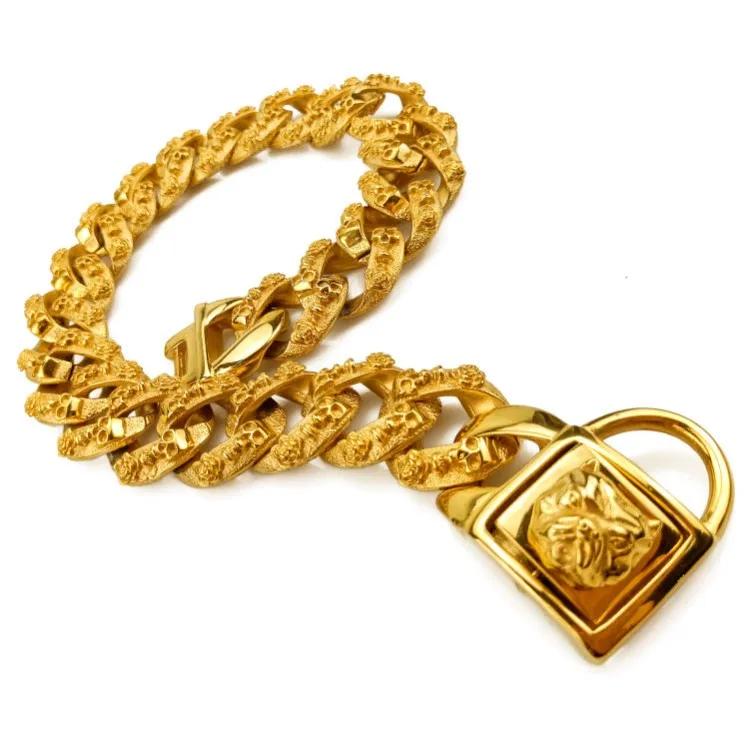 Luxury Metal Chain Pet Choke Collar Heavy Duty Cuban Stainless Pet Collar, As picture show
Luxury Metal Chain Pet Choke Collar Heavy Duty Cuban Stainless Pet Collar, As picture show