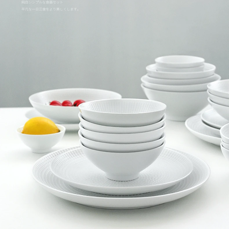 Wholesale Ceramic White/Black/Blue Color with Square Stamping Pattern Dinnerware Plates Set Flat Porcelain Plate Microwave Safe
Wholesale Ceramic White/Black/Blue Color with Square Stamping Pattern Dinnerware Plates Set Flat Porcelain Plate Microwave Safe