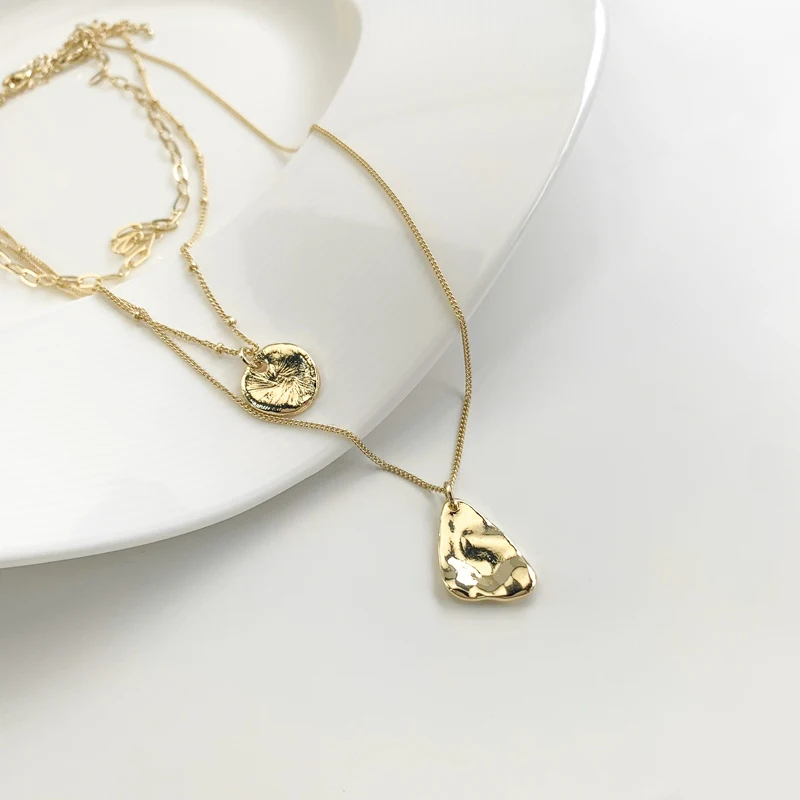 Vershal B-8 Minimalist 18k Gold Plated Layers Irregular Round Pendant Necklace For Women
Vershal B-8 Minimalist 18k Gold Plated Layers Irregular Round Pendant Necklace For Women