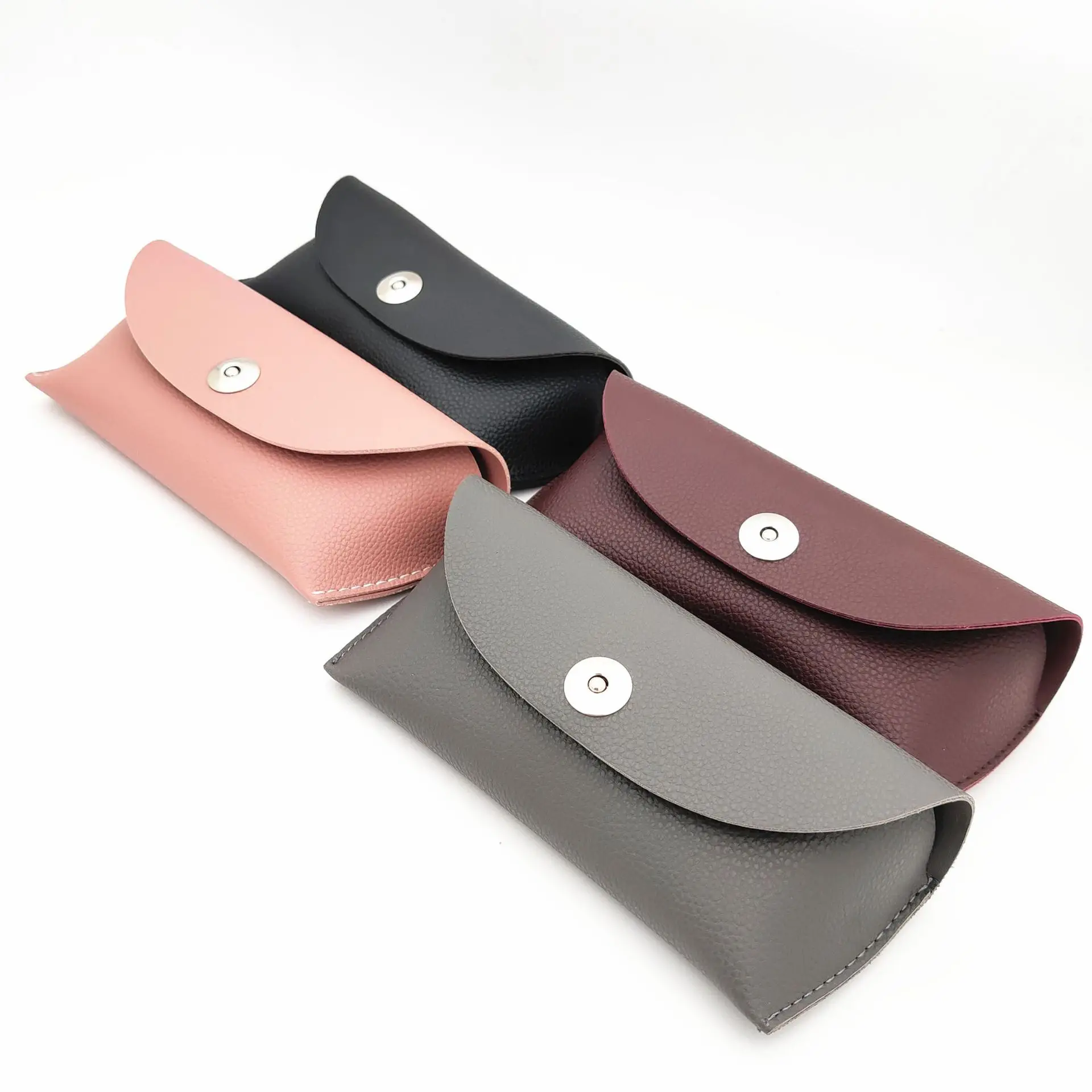 RENNES Fashion Sunglasses Cases Leather High Quality Eywear Protective Glasses Case Wholesale Custom Logo, Black
RENNES Fashion Sunglasses Cases Leather High Quality Eywear Protective Glasses Case Wholesale Custom Logo, Black