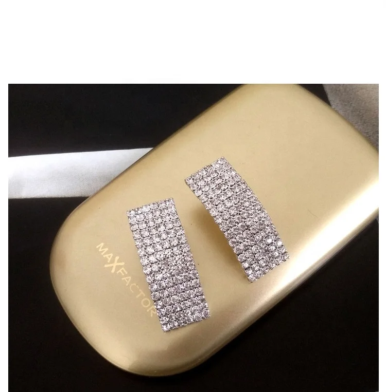 Personality Bar Statement Earrings For Women Rhinestone Arc Drop Dangle Earrings Fashion Jewelry Bijoux
Personality Bar Statement Earrings For Women Rhinestone Arc Drop Dangle Earrings Fashion Jewelry Bijoux