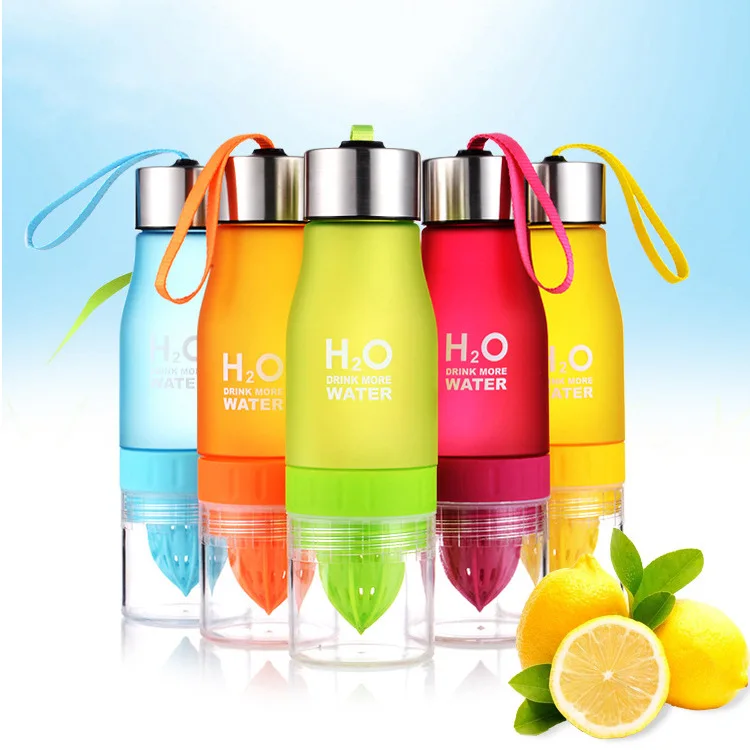 

650ml H2O Lemon Juice Fruit Plastic Water Bottle With Fruit Infuser