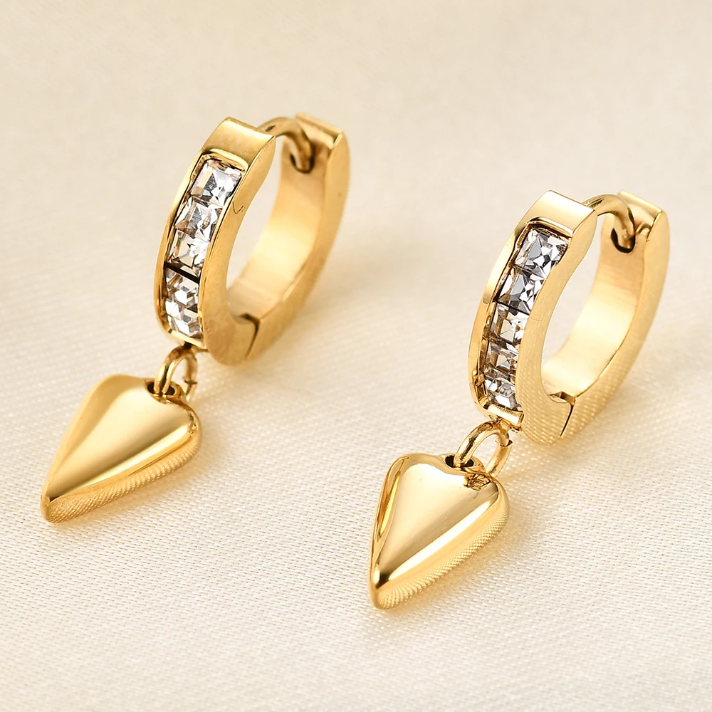 Wholesale INS style 18K gold plated heart charm hoop earrings set zircon earrings stainless steel women's heart earrings
Wholesale INS style 18K gold plated heart charm hoop earrings set zircon earrings stainless steel women's heart earrings