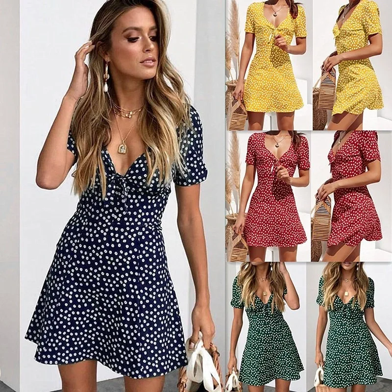 Women Summer Wrap V Neck Bohemian Floral Print Ruffle Swing A Line Beach Mini Dress Floral Print
Women Summer Wrap V Neck Bohemian Floral Print Ruffle Swing A Line Beach Mini Dress Floral Print