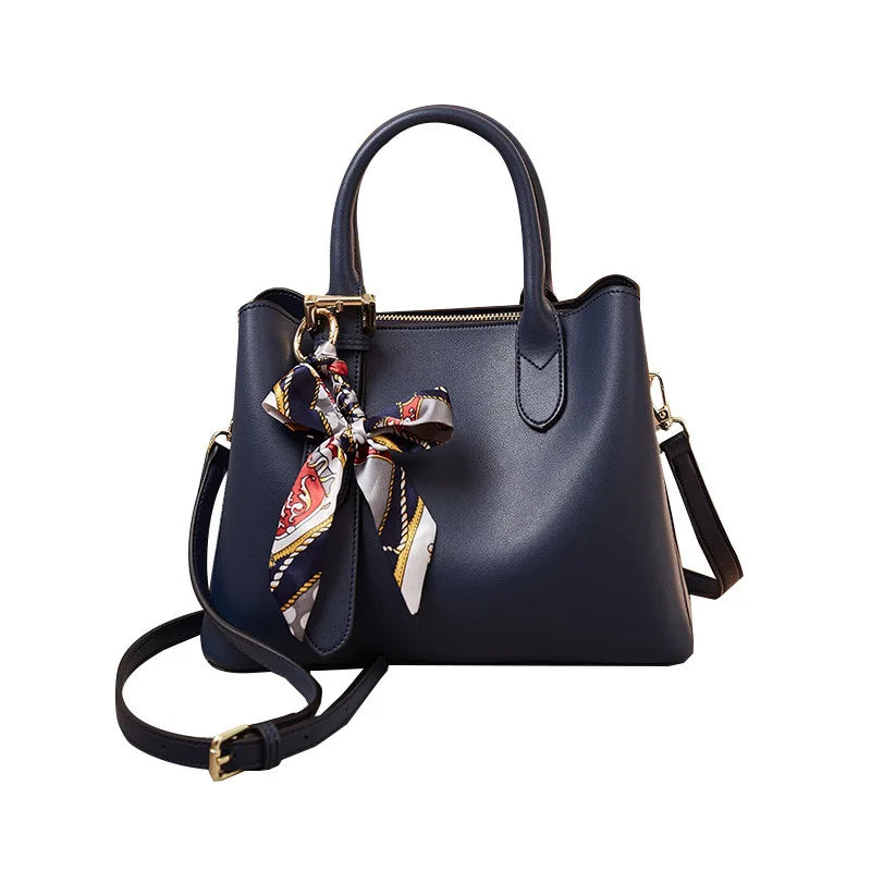 Leather women shoulder bags fashion women hand bags 2021 trendy New handbags brands china wholesale
Leather women shoulder bags fashion women hand bags 2021 trendy New handbags brands china wholesale