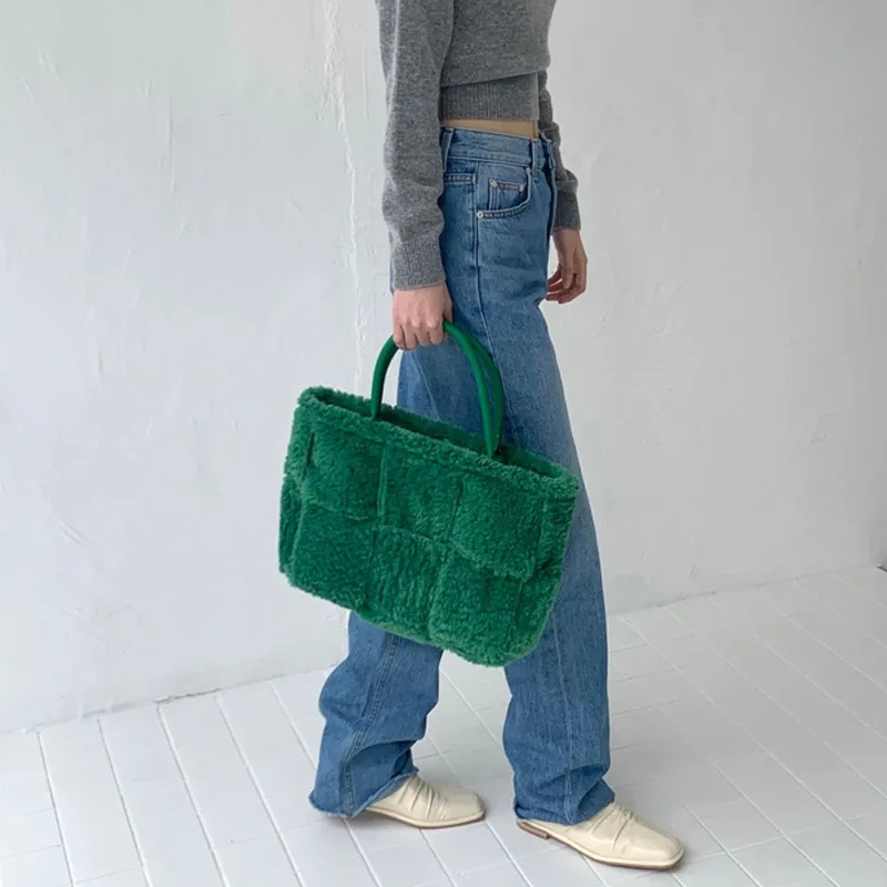 New Korean Style Lamb Wool Woven High Capacity Tote Bag Fashion Fur Purses And Handbags
New Korean Style Lamb Wool Woven High Capacity Tote Bag Fashion Fur Purses And Handbags