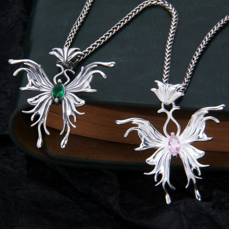 Genuine 925 Sterling Silver Butterfly Pendant Necklace for Women Hollow Design Inlaid Zircon Retro Thai Silver Jewelry
Genuine 925 Sterling Silver Butterfly Pendant Necklace for Women Hollow Design Inlaid Zircon Retro Thai Silver Jewelry