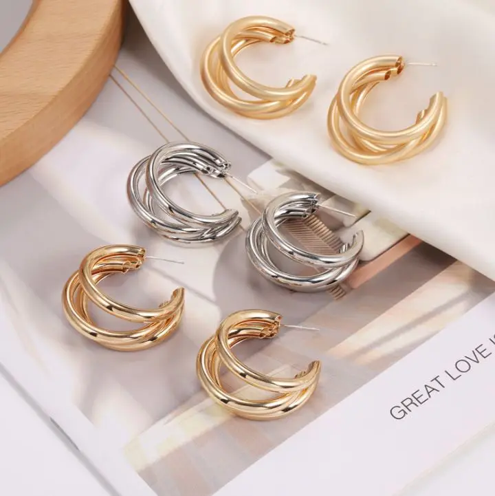Korean simple personality earrings Ins frosted matte earrings S925 silver earrings female
Korean simple personality earrings Ins frosted matte earrings S925 silver earrings female
