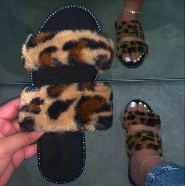 Ladies Custom Winter Comfort Indoor Slippers ,Wholesale Fur Slipper Women With Anti-slip Silicone
Ladies Custom Winter Comfort Indoor Slippers ,Wholesale Fur Slipper Women With Anti-slip Silicone