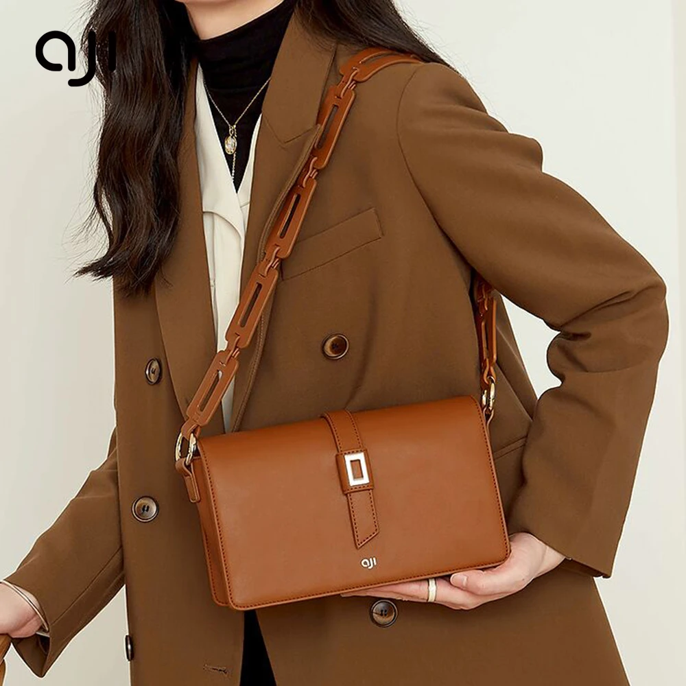Wholesale casual pu leather bags ladies hollow out chain crossbody bags woman's shoulder bag, White/ brown
Wholesale casual pu leather bags ladies hollow out chain crossbody bags woman's shoulder bag, White/ brown