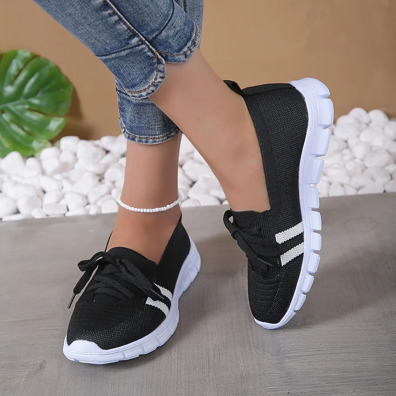 2023 spring and summer new women flat round head comfortable mesh flying woven sports casual shoes
2023 spring and summer new women flat round head comfortable mesh flying woven sports casual shoes