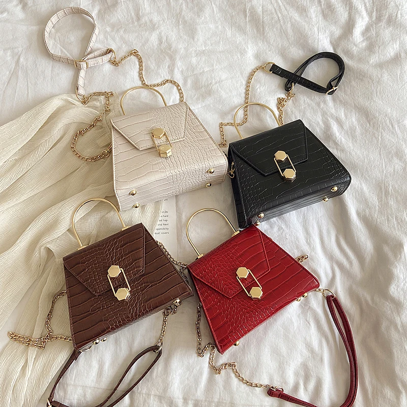 2020 Spring Chain Black Pu Crocodile Crossbody Leather Bags Women, Black, white, red,brown
2020 Spring Chain Black Pu Crocodile Crossbody Leather Bags Women, Black, white, red,brown