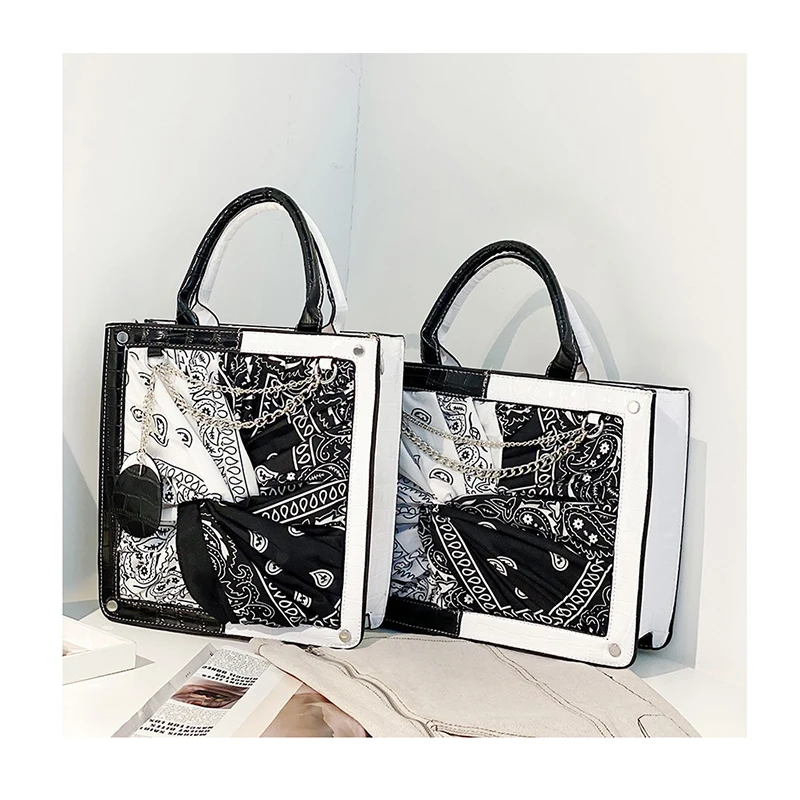 Retro Cashew Flower Bandana Totes Hand Bag Black White Contrast 2021 New Large Crossbody Bags Women Purses and Handbags Lady
Retro Cashew Flower Bandana Totes Hand Bag Black White Contrast 2021 New Large Crossbody Bags Women Purses and Handbags Lady