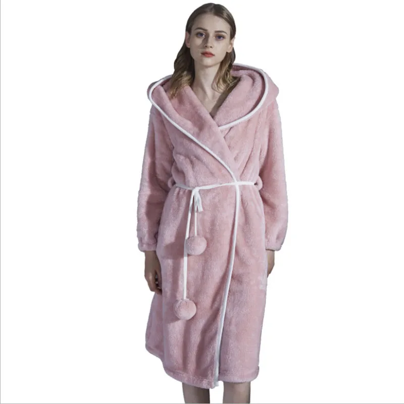 Winter Hooded Pink Flannel Female Loungewear Elegant Sleepwear Luxury Robe Women, Picture show and customized
Winter Hooded Pink Flannel Female Loungewear Elegant Sleepwear Luxury Robe Women, Picture show and customized