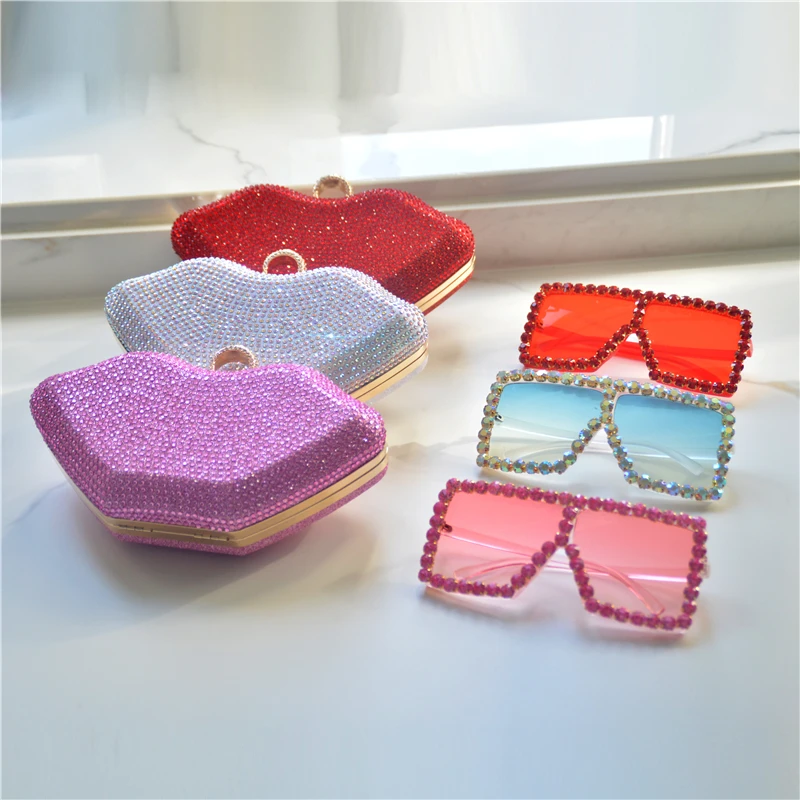 Lip shaped women luxury wedding beaded rhinestone evening bag diamond purse and sunglass set(H151), 3 colors
Lip shaped women luxury wedding beaded rhinestone evening bag diamond purse and sunglass set(H151), 3 colors