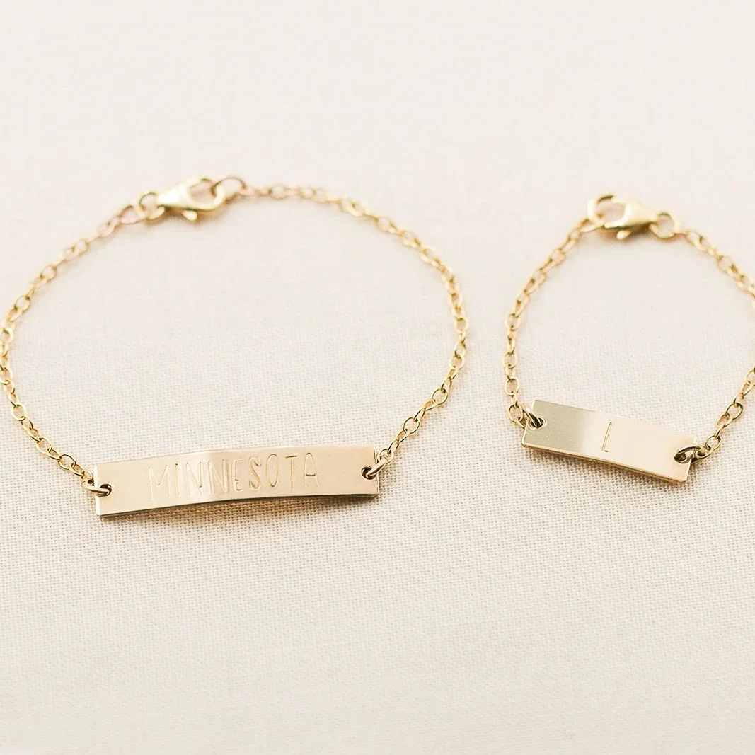 Personalized 2021 Bijoux Accessories Stainless Steel Customied Engraved Logo Bracelet Bar 18k Gold Mommy And Me Jewelry, Silver /gold/rose gold color
Personalized 2021 Bijoux Accessories Stainless Steel Customied Engraved Logo Bracelet Bar 18k Gold Mommy And Me Jewelry, Silver /gold/rose gold color