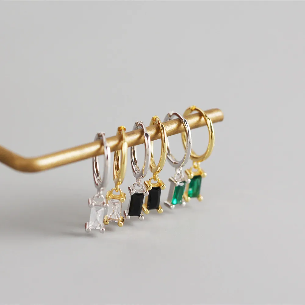DANYANG S925 Sterling Silver Simple Hoop Rectangular Zircon Stud Earrings Women Jewelry
DANYANG S925 Sterling Silver Simple Hoop Rectangular Zircon Stud Earrings Women Jewelry