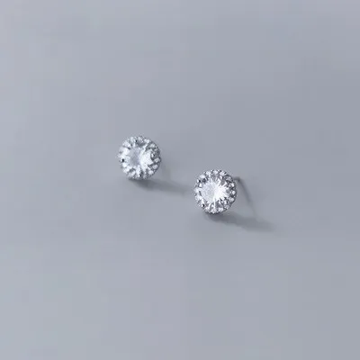 Dainty Women Jewelry Sterling Silver Stud Earring 925 Silver Round Crystal Earring For Women
Dainty Women Jewelry Sterling Silver Stud Earring 925 Silver Round Crystal Earring For Women